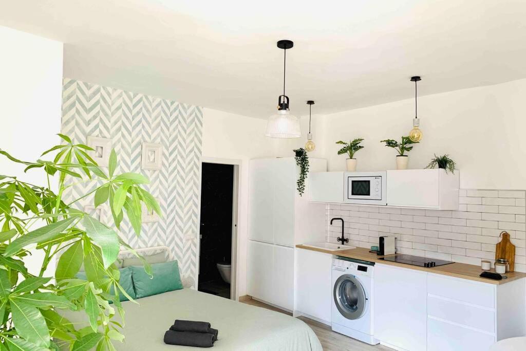 טורמולינוס Roof Top Luxury City Center Apartment By Namaste Elite מראה חיצוני תמונה