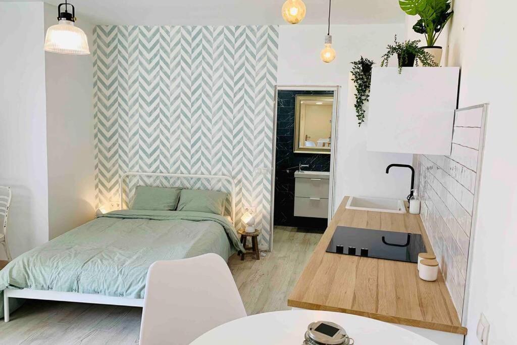 טורמולינוס Roof Top Luxury City Center Apartment By Namaste Elite מראה חיצוני תמונה